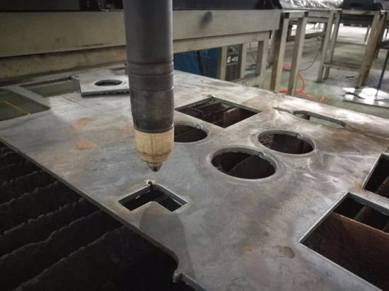 CNC plazmos ir liepsnos plieno lakštinio metalo aliuminio plokščių pjovimo staklės