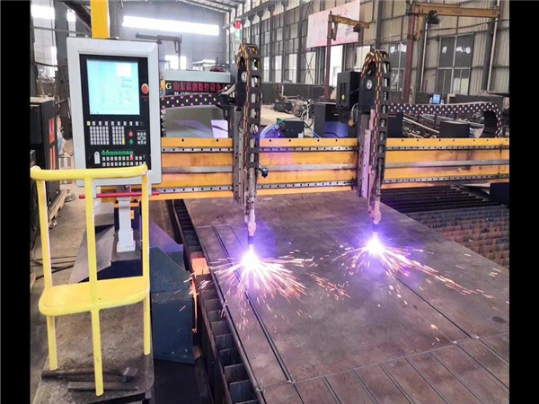 Jiaxin automatinis metalo pjaustymo mašina CNC plazminio pjovimo mašina nerūdijančio plieno / vario / aliuminio
