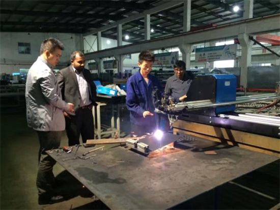 Geros kokybės CNC plazminio pjovimo mašina Kinijos gamyklos kaina