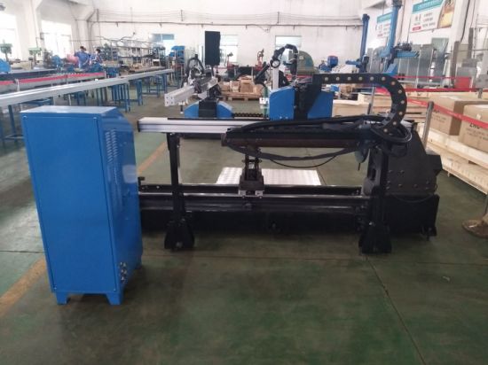 naujienos gera aliuminio pjovimo mašina Kinija karštas didmeninė metalo CNC nešiojamasis plazminis pjovimo staklės 1300 * 2500mm plazminis pjoviklis