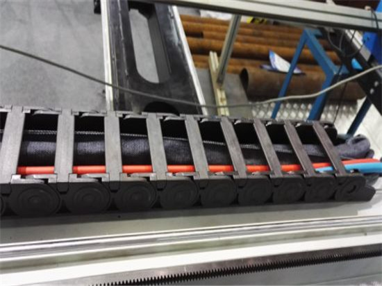 Jiaxin plazmos tiekimas nerūdijančio plieno metalo plokščių plazminio pjovimo mašina įvairiems metalo lakštui